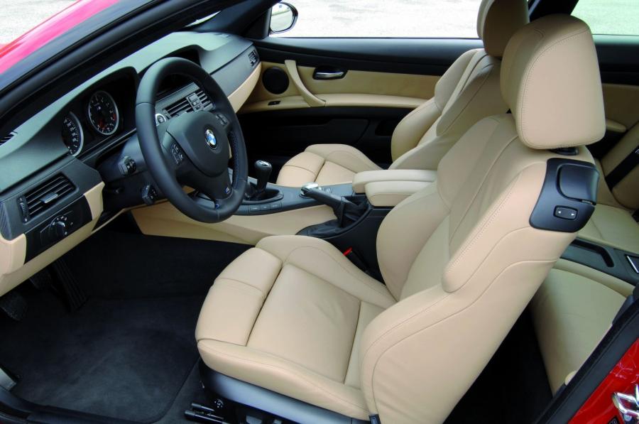  BMW M3 2008 года  (фото 167 из 219)